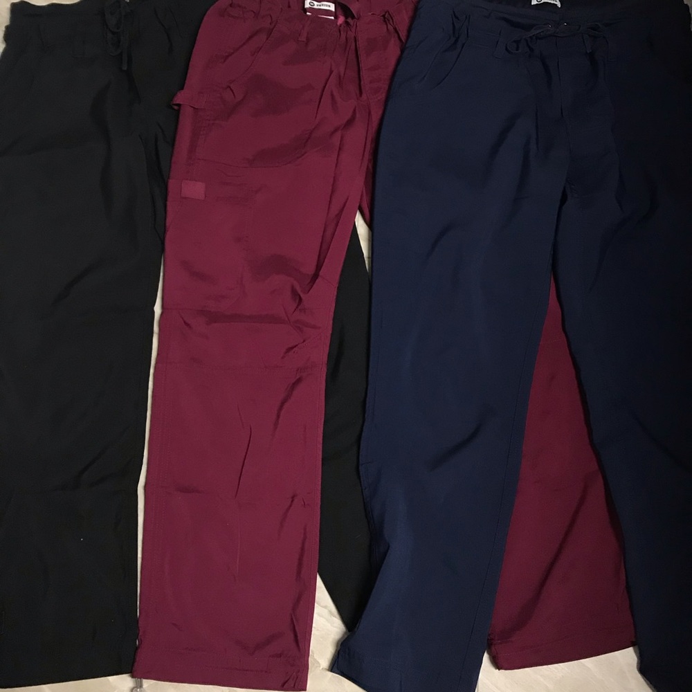 3 scrub pants bundle